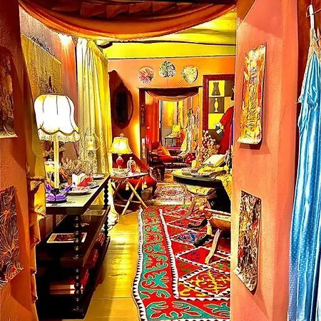 Le Bohemien Chic Dell'antica Dimora Vakantiehuis Caserta