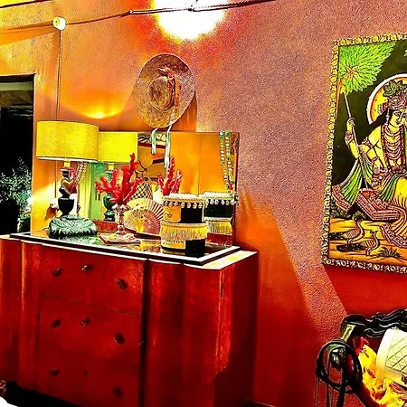 Le Bohemien Chic Dell'antica Dimora Vakantiehuis Caserta